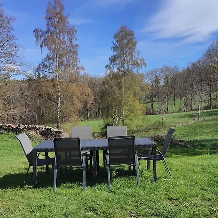Maison Paisible, Parking - 6 Pers. - Fr-1-582-547 * Saint-Jeures